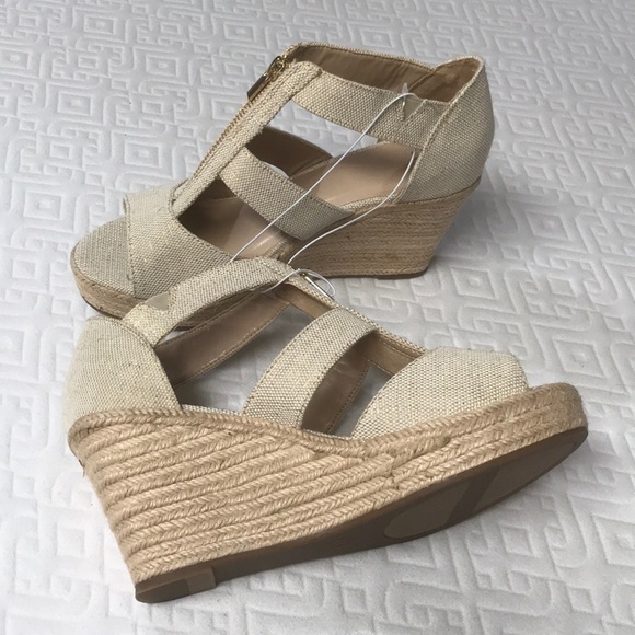Tan Wedges (size 10) - Picture 2 of 4